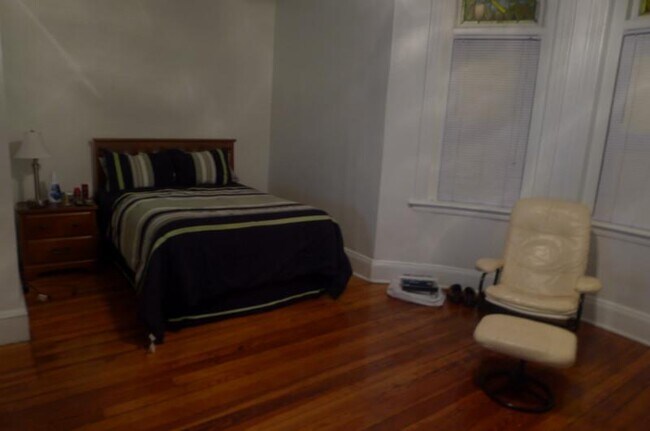 862 Huntington Ave Unit 1