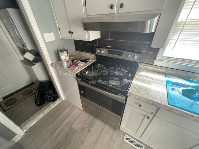 Photo - 1404 Forest St