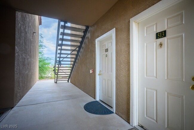 Building Photo - 231 W Horizon Ridge Pkwy Unit 514 Rental