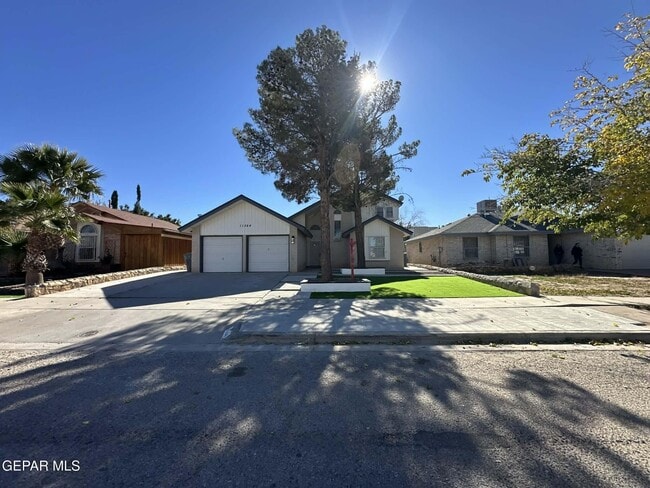 Photo - 11364 Crater Lake Ave