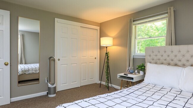 Photo - 2 Patricia Dr Unit 6