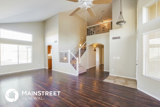 Photo - 10878 W Lone Cactus Dr