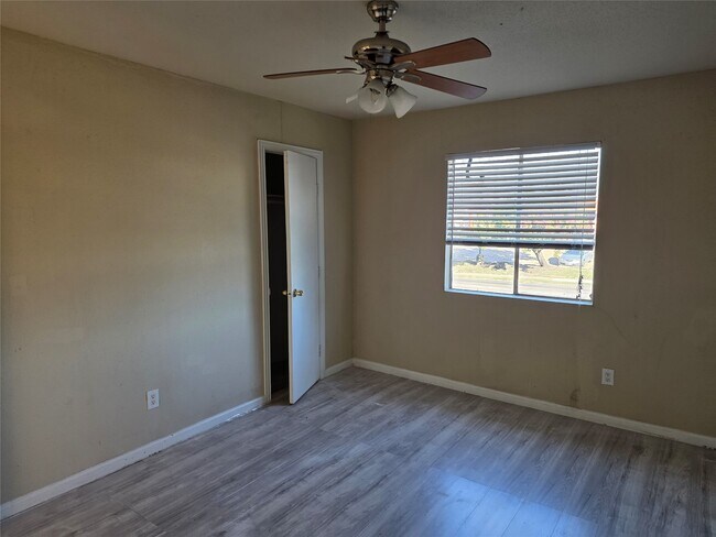 Photo - 12507 Ashford Meadow Dr Unit A