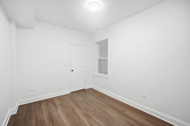 Photo - 1942 Elmwood Ave Unit GF