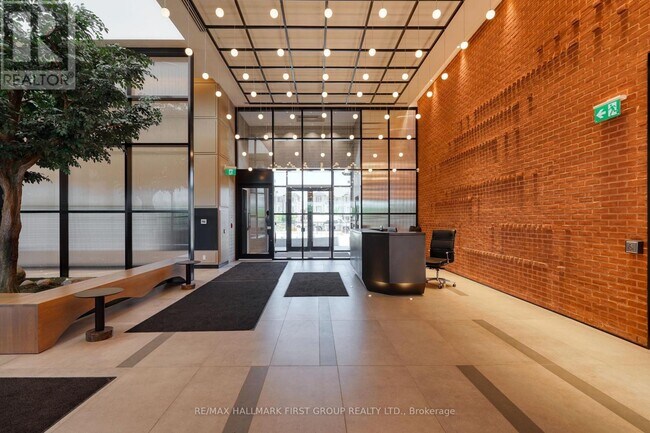 Photo - 3220 William Coltson Ave Unité 813