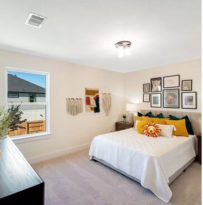 Photo - 247 Posey Pass