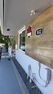 Photo - 1632 NE 4th Pl Unidad Apt 1