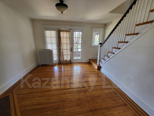 Photo - 6737 N Lawrence St