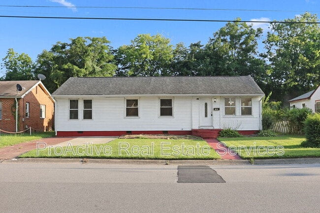Photo - 905 Tifton St