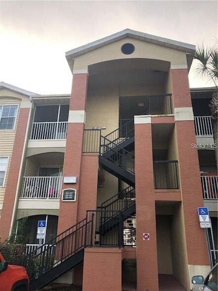 Building Photo - 1979 Summer Club Dr Unit 307 Rental