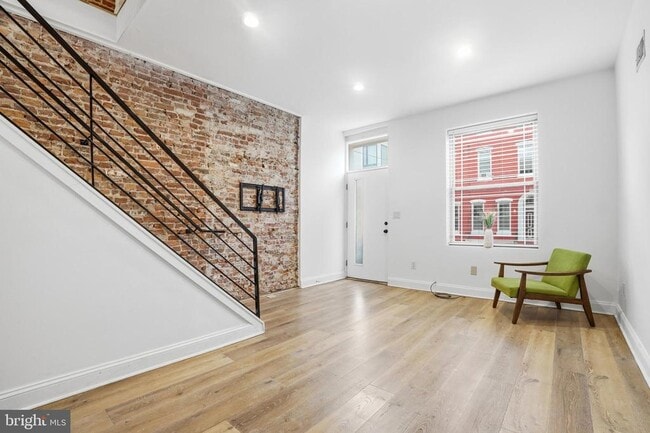 Photo - 1807 Wylie St