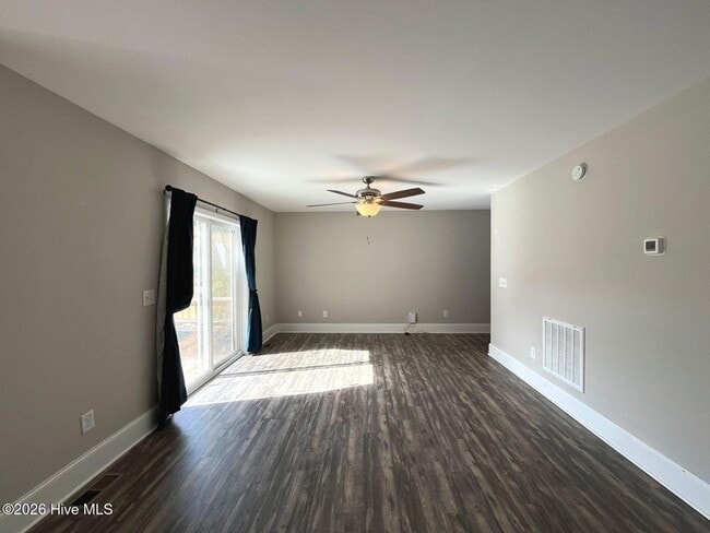 Photo - 203 S Pine St