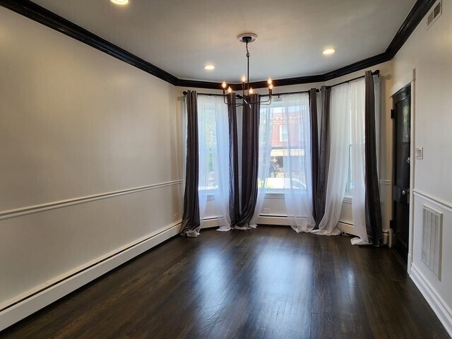 Photo - 2420 N Springfield Ave Unit 001