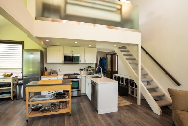 Photo - 2835 Brush Creek Rd