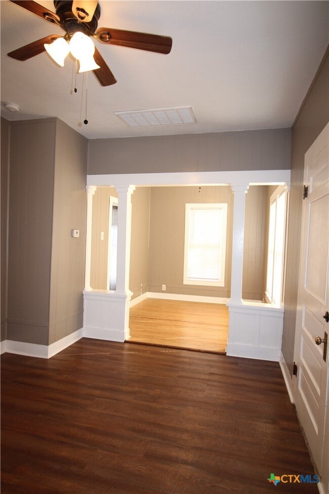 Photo - 516 E Mountain St