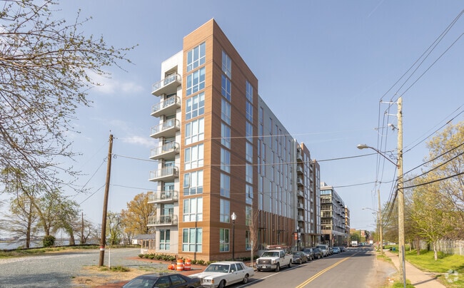 Photo - Peninsula 88