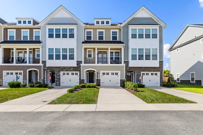 Photo - 2138 Perennial Cir Townhome