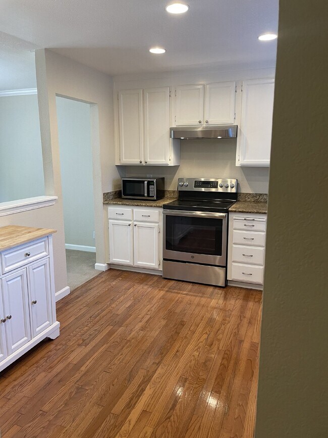 Photo - "Charming 3-Bedroom Townhouse with Spacious 1,725 Sq Ft Layout in Martinez, CA – Your Perfect Hom...