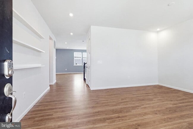 Photo - 10302 Spotswood Dr