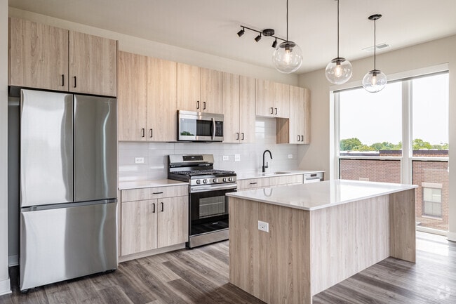 2BR, 2BA - 1,217SF - Kitchen