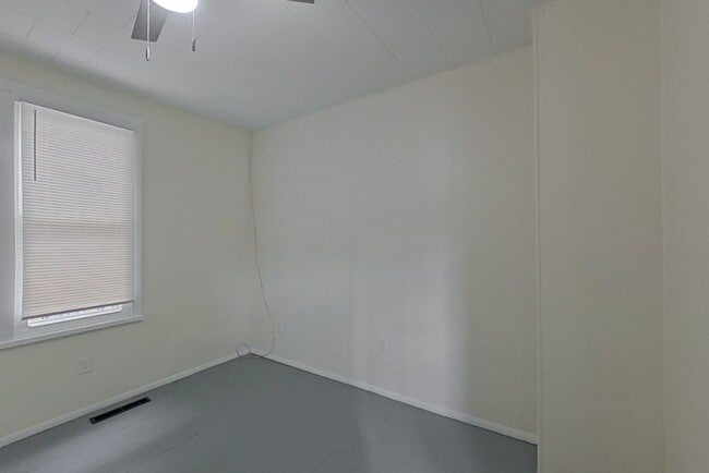 Photo - 1473 Thomas Ave Unit 1473