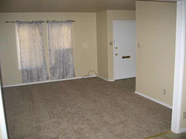 Photo - 1816 Polk Way