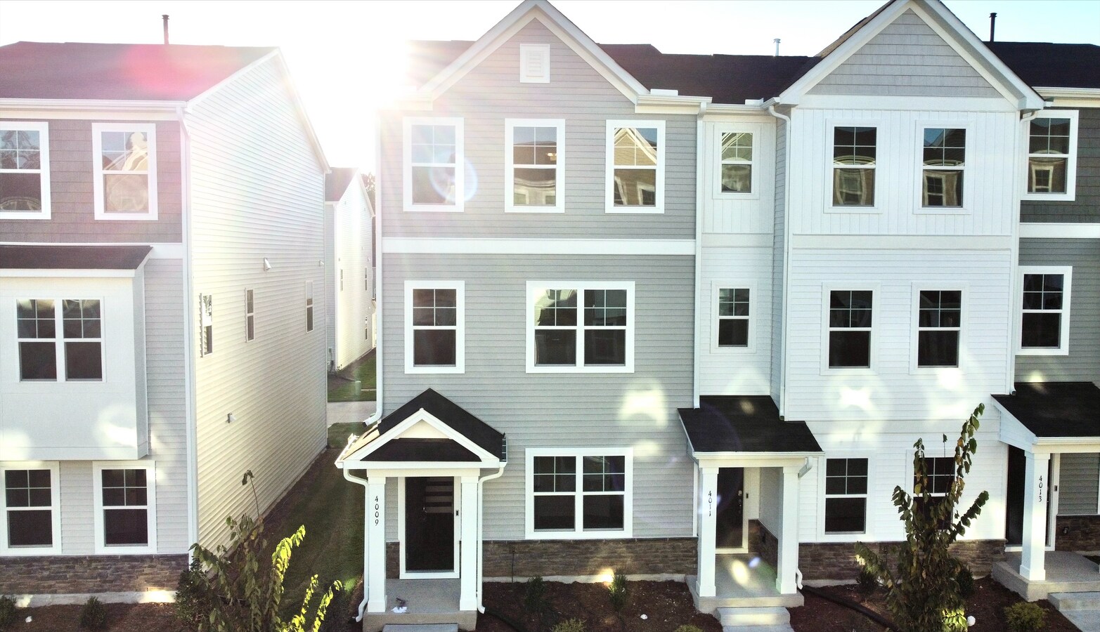 Photo - 4009 Silver Oak Ln Townhome