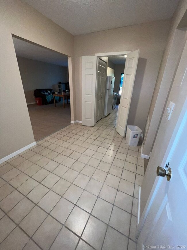 Building Photo - 500 Prospect St Unit APT 1F