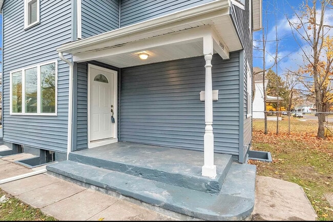 Photo - 1029 Sherman Ave Casa