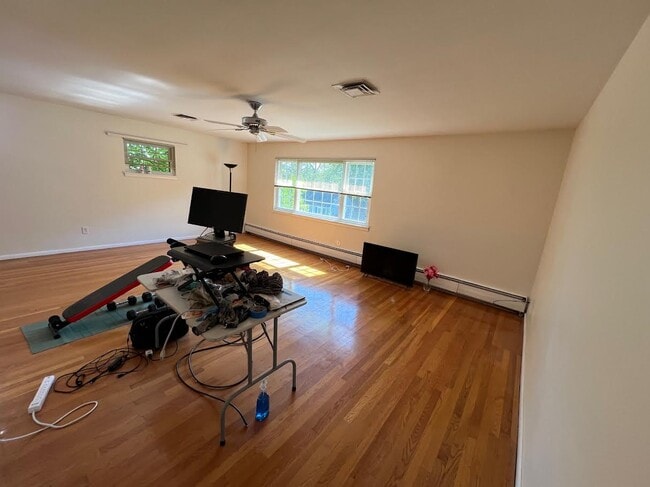 409 Lowell Ave Unit 409 Lowell Ave