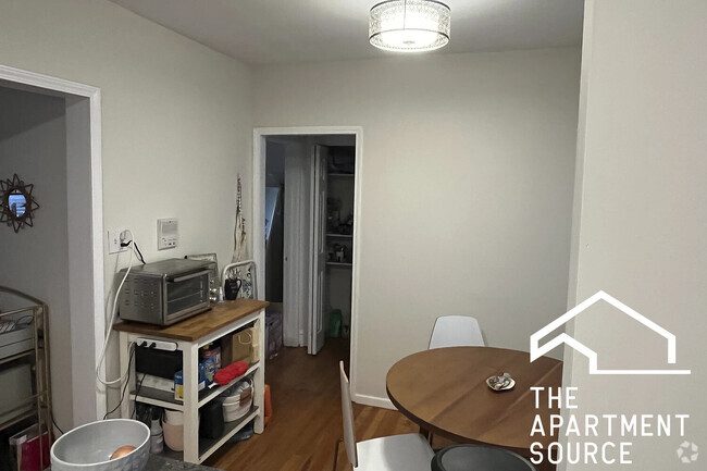 Building Photo - 2133 W Giddings St Unit 2 Rental