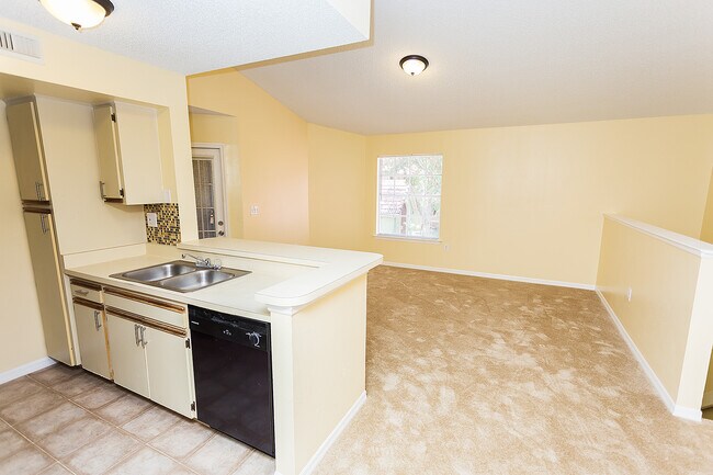 Photo - 437 Fountainhead Cir Unit 280