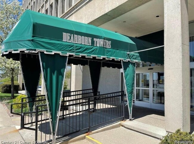 Photo - 22700 Garrison Unit 705