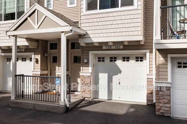 Photo - 720 NW 118th Ave