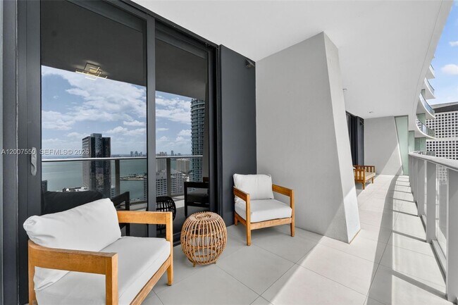 Photo - 1010 Brickell Ave Unit 3004