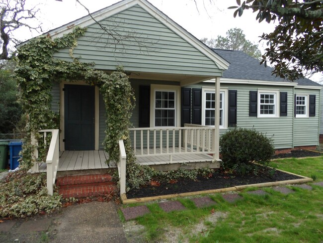 Renovated Home in Wilmington - Renovated Home in Wilmington