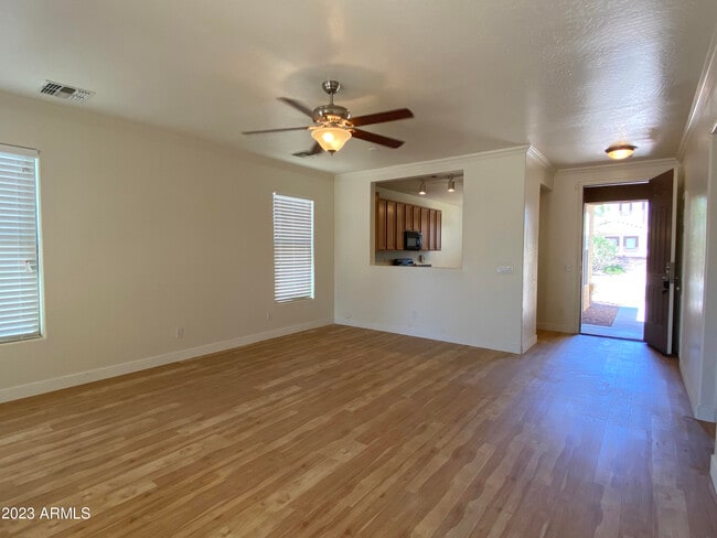 Photo - 6311 S 44th Ave