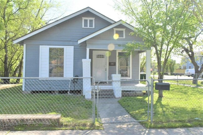 Photo - 2802 Winbern St Casa