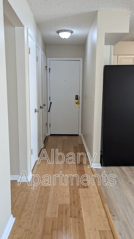 Photo - 35 Parkwood St