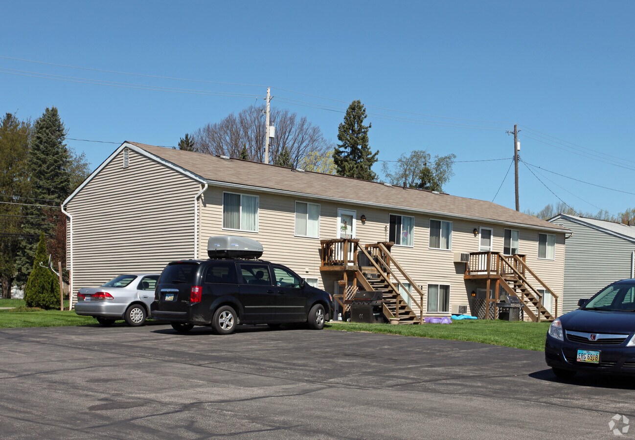 Creekside Drive Community - Creekside Drive Community