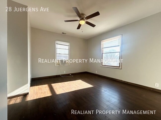 Photo - 28 Juergens Ave