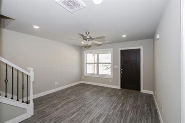 Photo - Awesome home with great location in Rogers