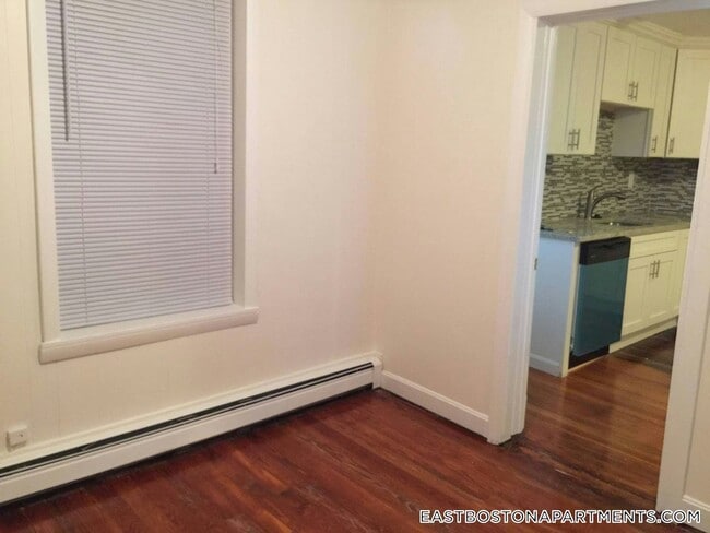 Photo - 72 Frankfort St Unidad 2R