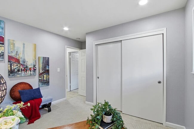 Bedroom 1 angle 2 - 597 Valley Forge Way Unit 4