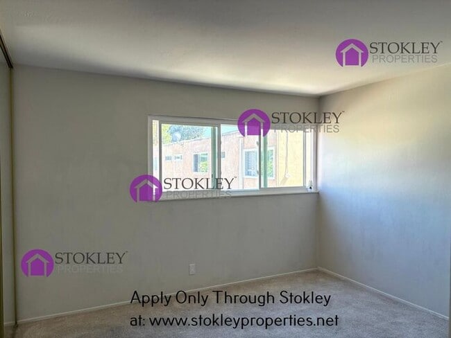 Photo - 1560 Pine St