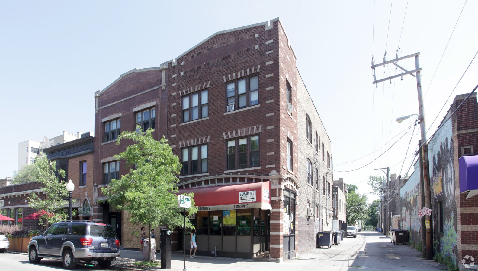 Photo - 1321 E. 57th St