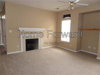 Photo - 2633 Mable Ln