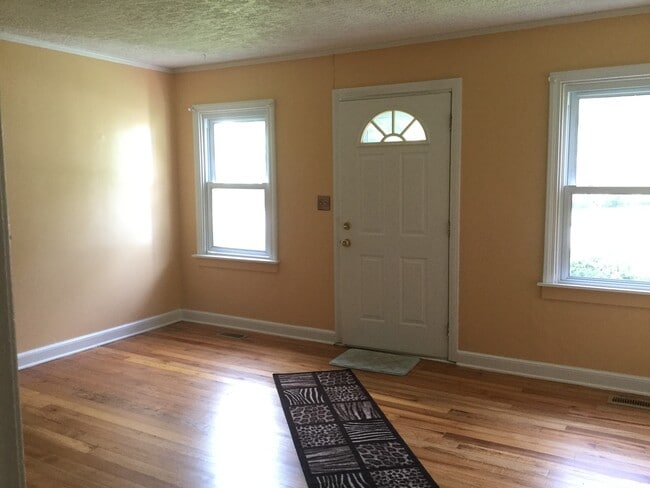 Photo - Cozy New Bern Home!