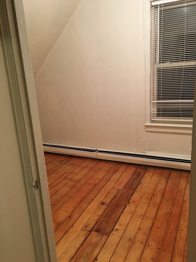 Photo - 54 Hillside Ave Unit 3