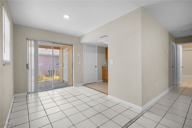 Photo - 1706 Cypress Dr